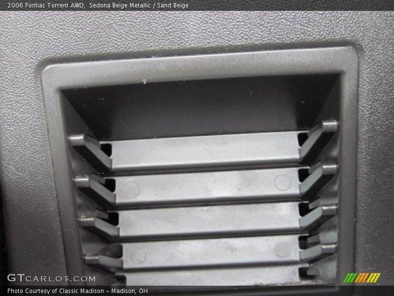 Sedona Beige Metallic / Sand Beige 2006 Pontiac Torrent AWD
