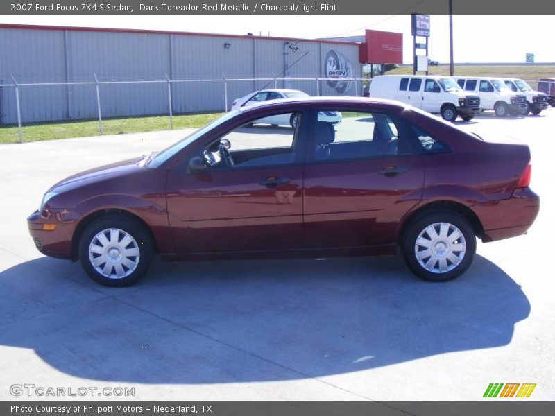 Dark Toreador Red Metallic / Charcoal/Light Flint 2007 Ford Focus ZX4 S Sedan