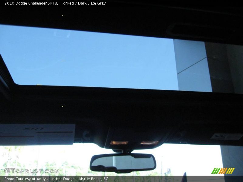 TorRed / Dark Slate Gray 2010 Dodge Challenger SRT8