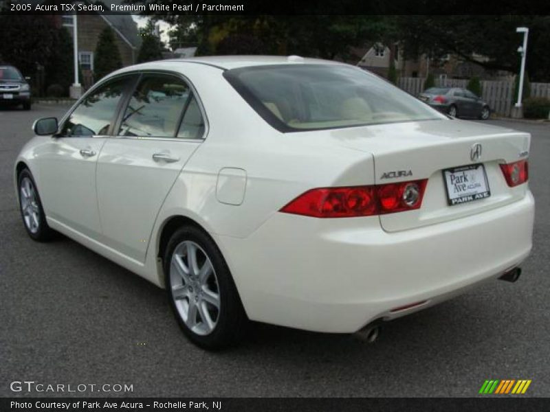 Premium White Pearl / Parchment 2005 Acura TSX Sedan
