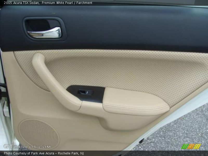 Premium White Pearl / Parchment 2005 Acura TSX Sedan