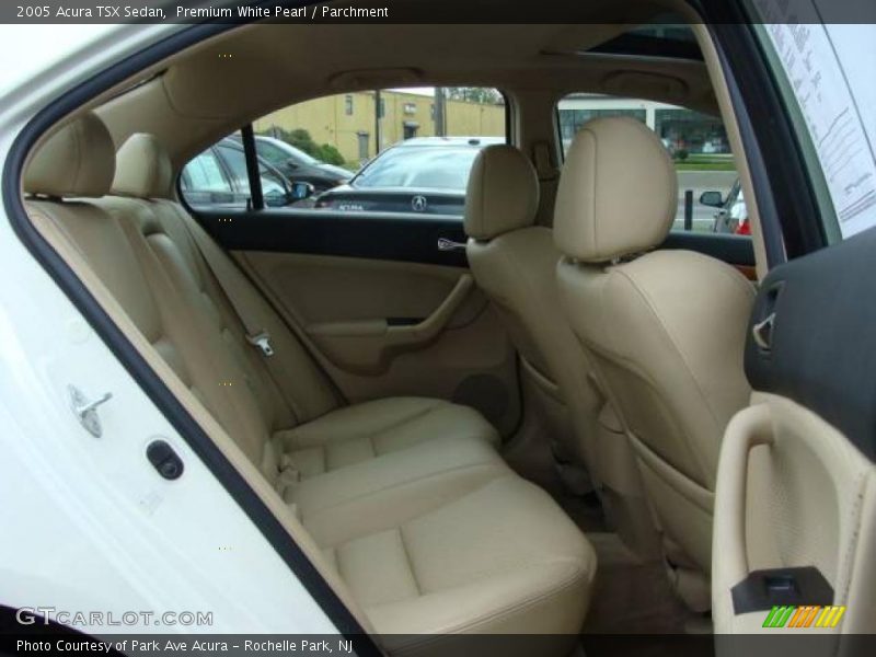 Premium White Pearl / Parchment 2005 Acura TSX Sedan