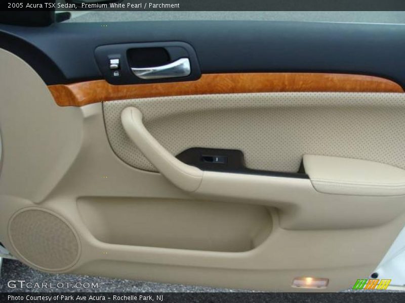 Premium White Pearl / Parchment 2005 Acura TSX Sedan
