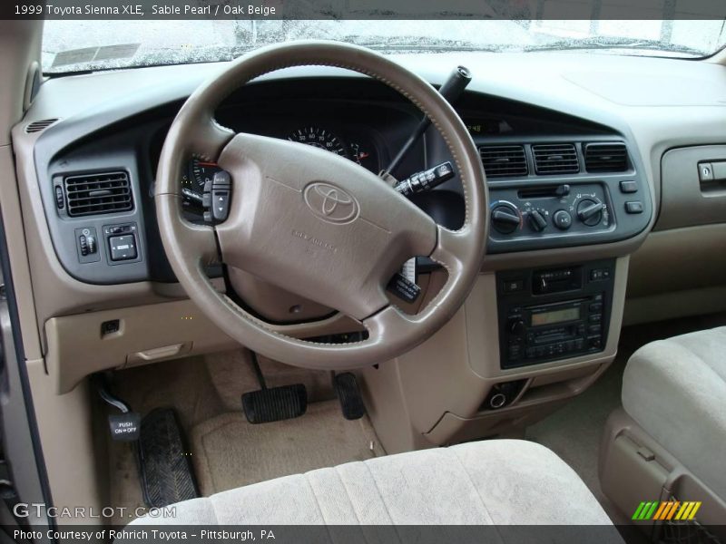 Sable Pearl / Oak Beige 1999 Toyota Sienna XLE