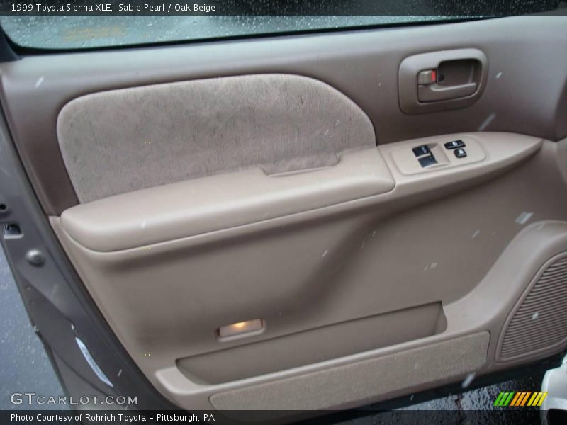 Sable Pearl / Oak Beige 1999 Toyota Sienna XLE