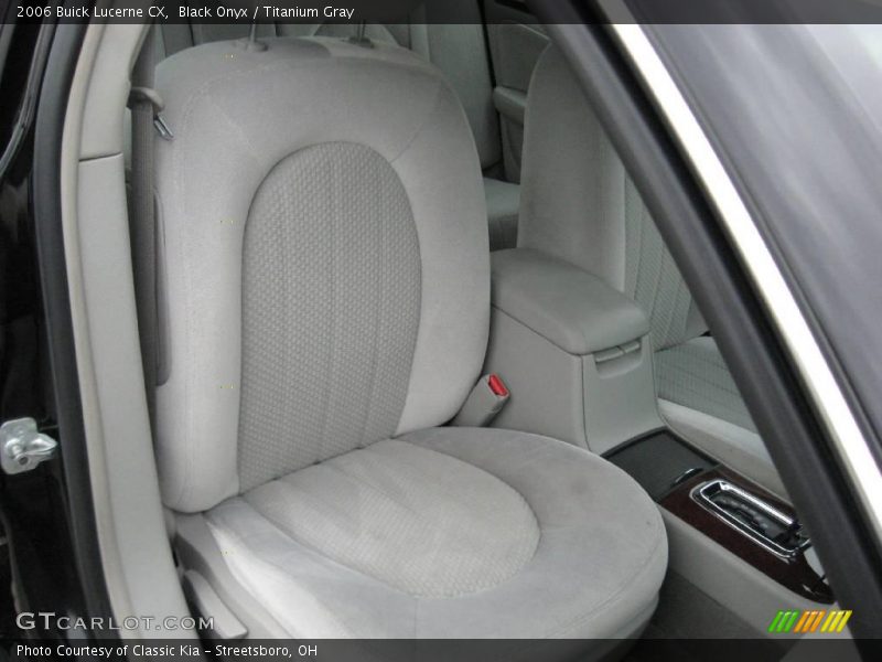 Black Onyx / Titanium Gray 2006 Buick Lucerne CX