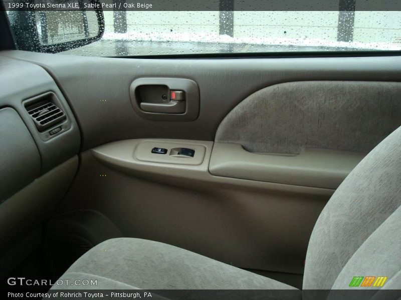 Sable Pearl / Oak Beige 1999 Toyota Sienna XLE