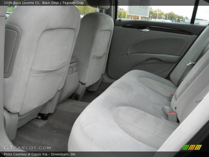 Black Onyx / Titanium Gray 2006 Buick Lucerne CX