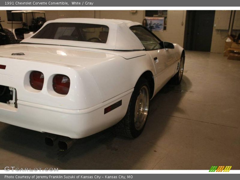 White / Gray 1991 Chevrolet Corvette Convertible