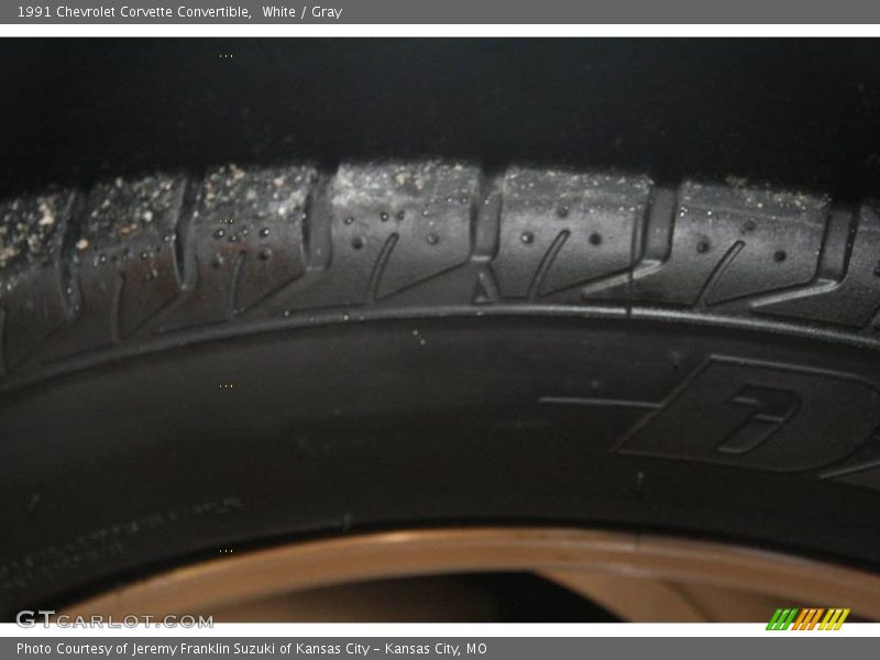 White / Gray 1991 Chevrolet Corvette Convertible
