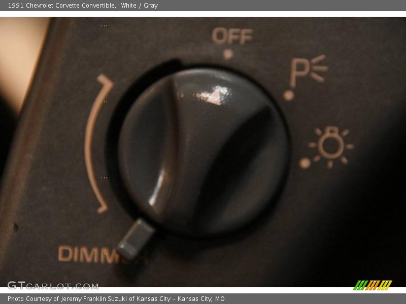 White / Gray 1991 Chevrolet Corvette Convertible