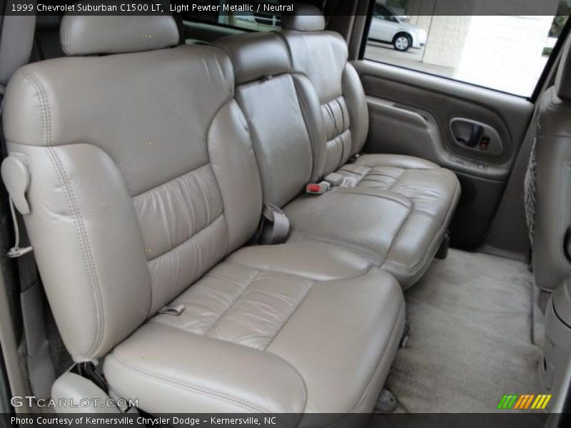 Light Pewter Metallic / Neutral 1999 Chevrolet Suburban C1500 LT