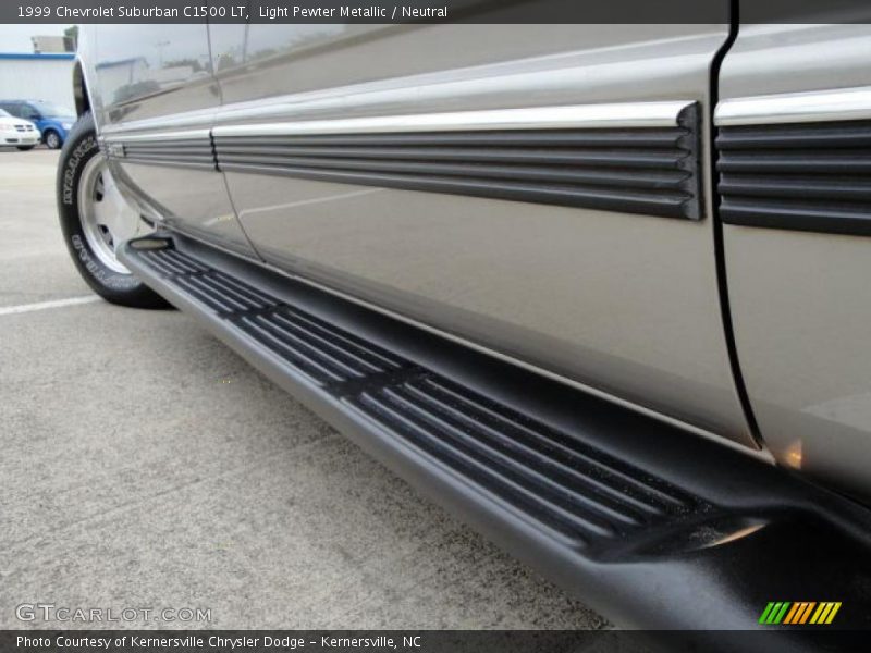 Light Pewter Metallic / Neutral 1999 Chevrolet Suburban C1500 LT