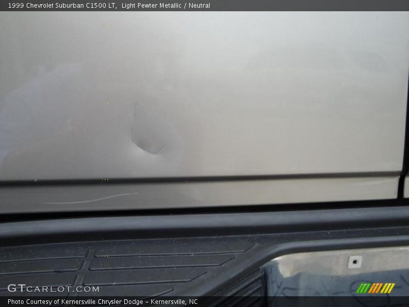 Light Pewter Metallic / Neutral 1999 Chevrolet Suburban C1500 LT