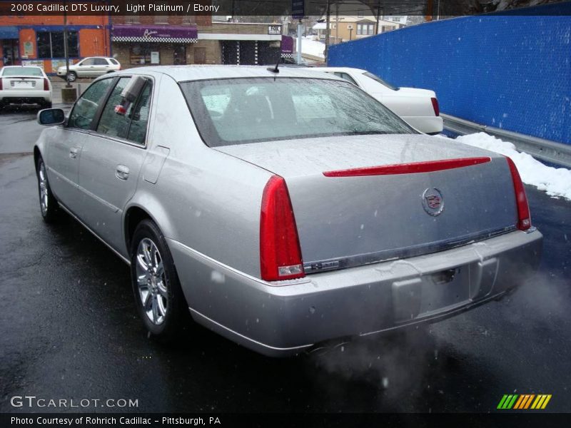 Light Platinum / Ebony 2008 Cadillac DTS Luxury