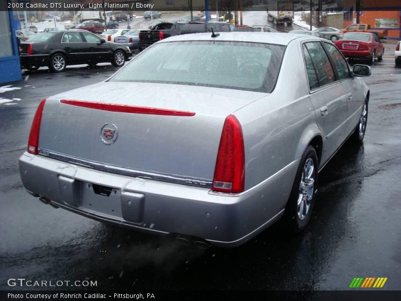 Light Platinum / Ebony 2008 Cadillac DTS Luxury