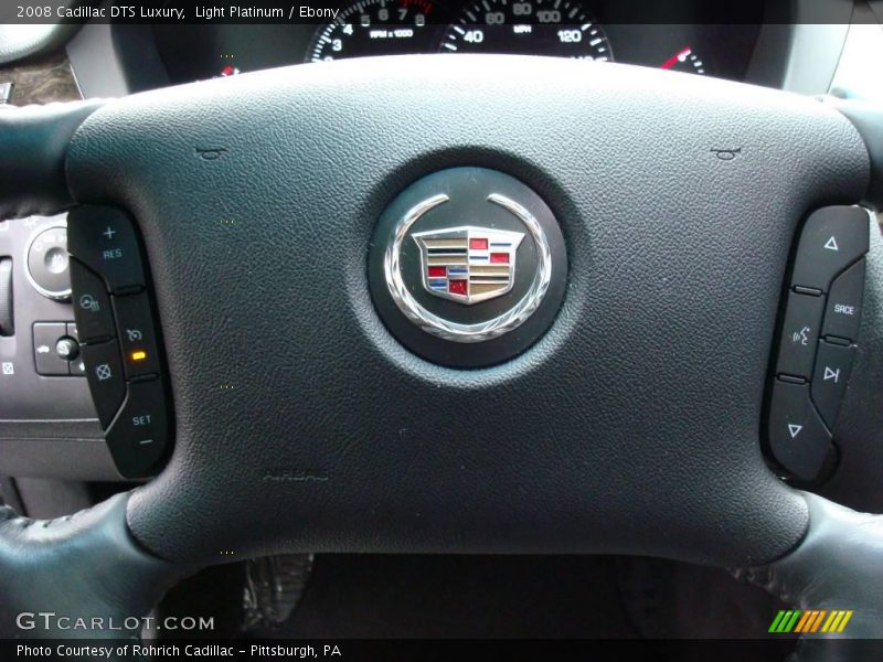 Light Platinum / Ebony 2008 Cadillac DTS Luxury