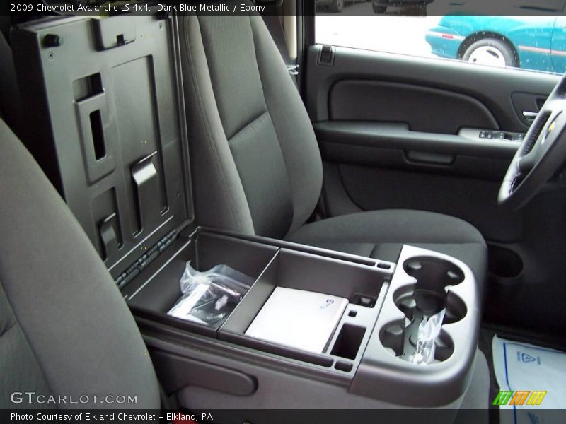 Dark Blue Metallic / Ebony 2009 Chevrolet Avalanche LS 4x4