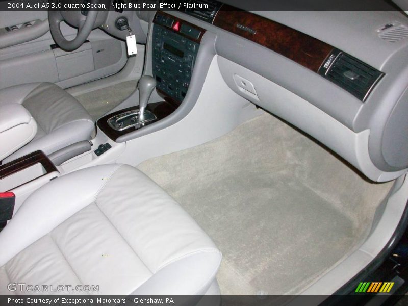 Night Blue Pearl Effect / Platinum 2004 Audi A6 3.0 quattro Sedan