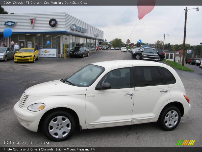 Cool Vanilla / Dark Slate Gray 2004 Chrysler PT Cruiser