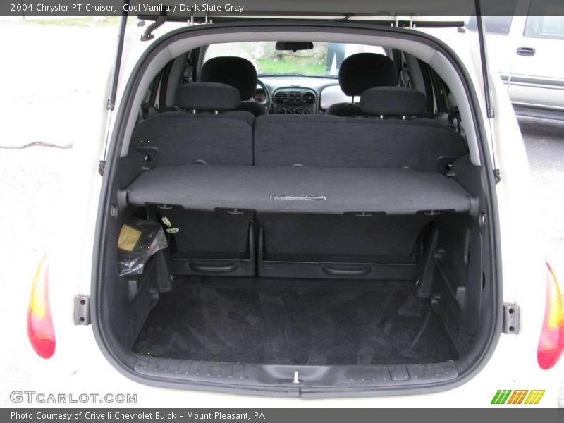 Cool Vanilla / Dark Slate Gray 2004 Chrysler PT Cruiser
