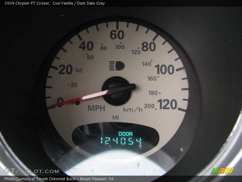 Cool Vanilla / Dark Slate Gray 2004 Chrysler PT Cruiser