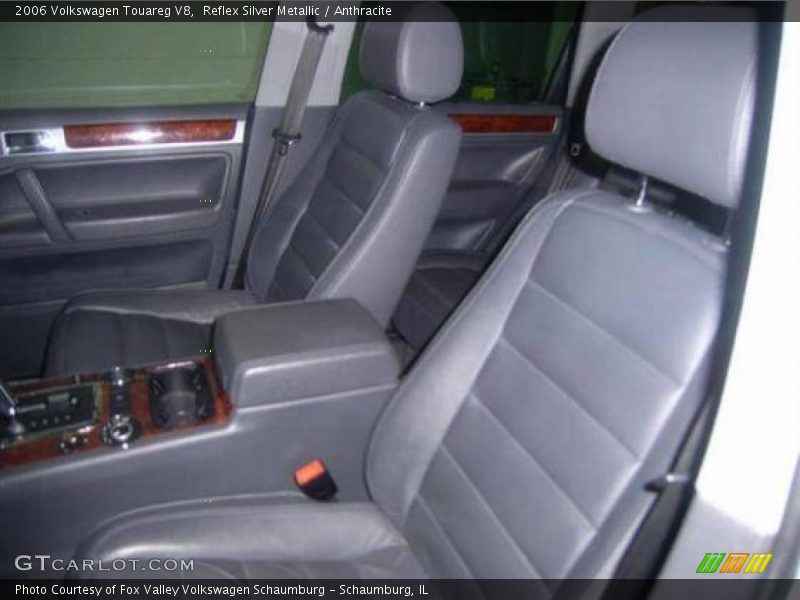 Reflex Silver Metallic / Anthracite 2006 Volkswagen Touareg V8