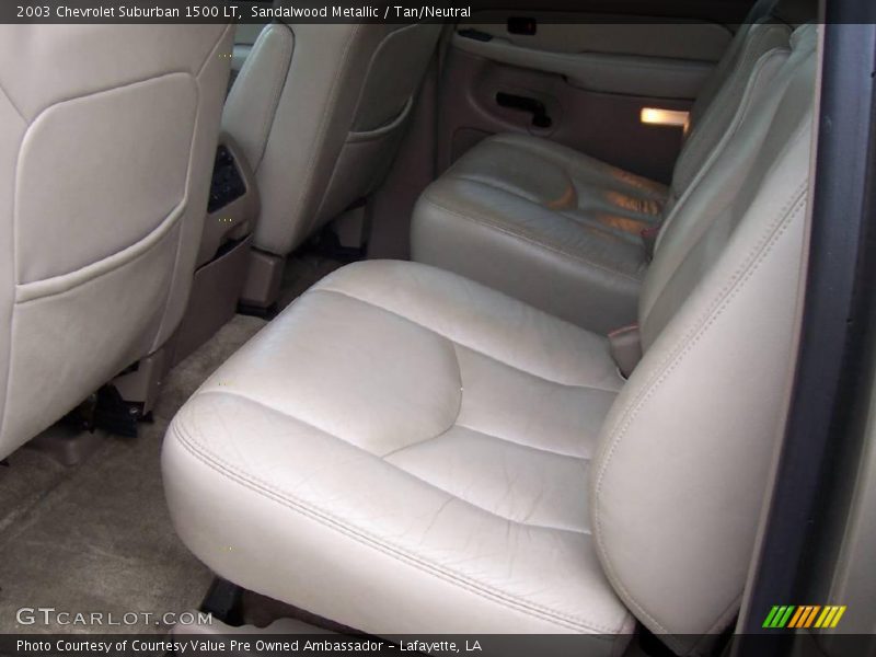 Sandalwood Metallic / Tan/Neutral 2003 Chevrolet Suburban 1500 LT