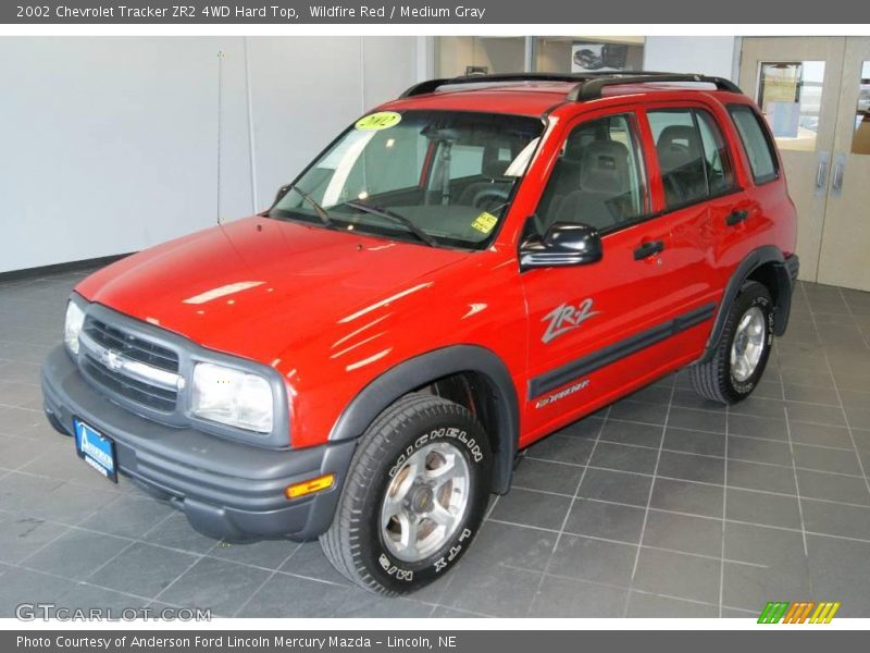Wildfire Red / Medium Gray 2002 Chevrolet Tracker ZR2 4WD Hard Top