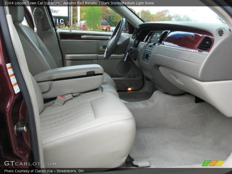 Autumn Red Metallic / Dark Stone/Medium Light Stone 2004 Lincoln Town Car Signature