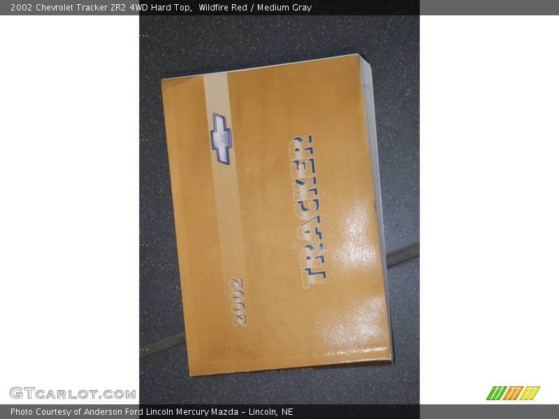 Wildfire Red / Medium Gray 2002 Chevrolet Tracker ZR2 4WD Hard Top