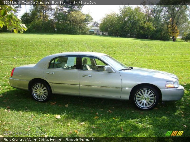 Silver Birch Metallic / Shale/Dove 2004 Lincoln Town Car Signature