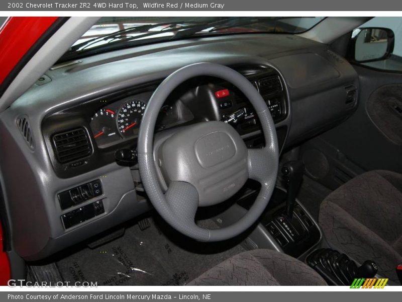 Wildfire Red / Medium Gray 2002 Chevrolet Tracker ZR2 4WD Hard Top