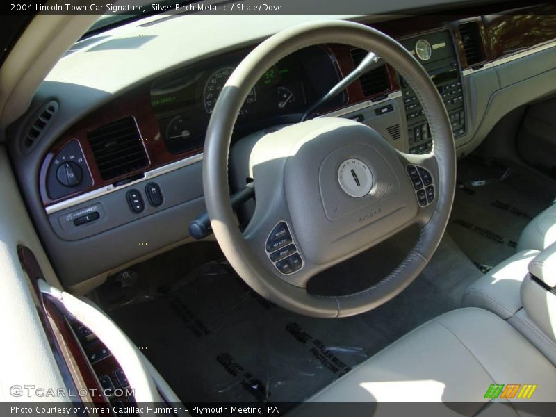 Silver Birch Metallic / Shale/Dove 2004 Lincoln Town Car Signature