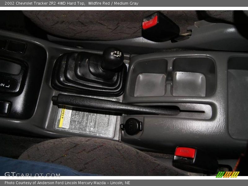 Wildfire Red / Medium Gray 2002 Chevrolet Tracker ZR2 4WD Hard Top