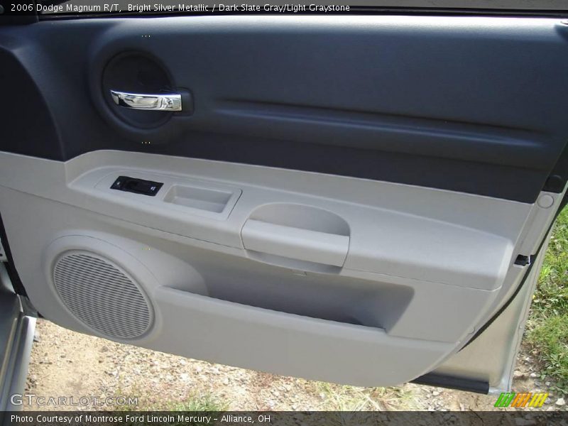Bright Silver Metallic / Dark Slate Gray/Light Graystone 2006 Dodge Magnum R/T
