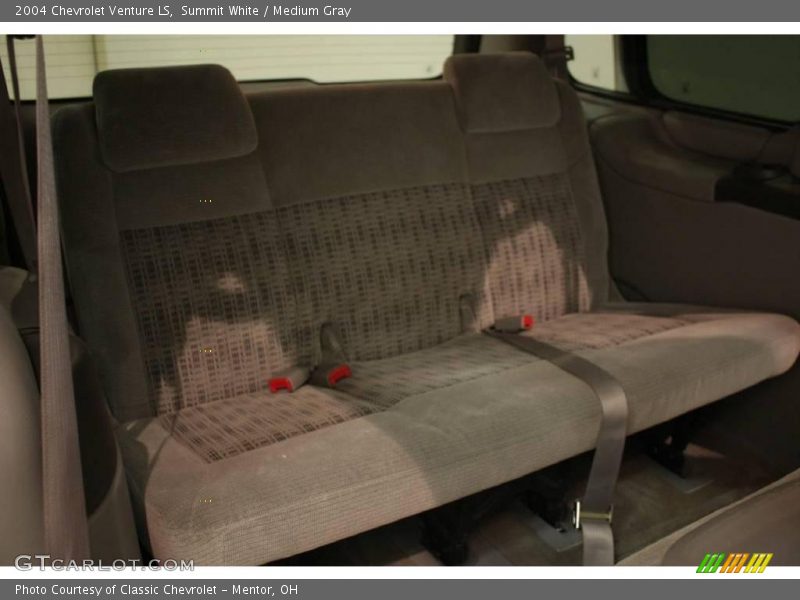 Summit White / Medium Gray 2004 Chevrolet Venture LS