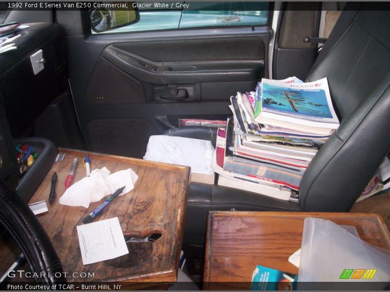 Glacier White / Grey 1992 Ford E Series Van E250 Commercial