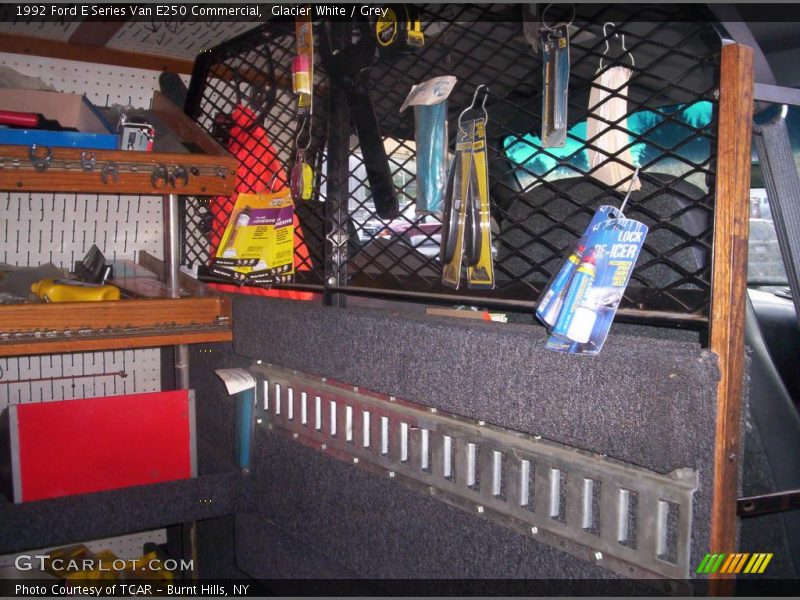 Glacier White / Grey 1992 Ford E Series Van E250 Commercial