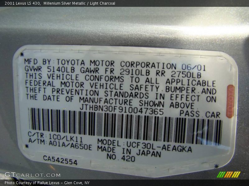 Millenium Silver Metallic / Light Charcoal 2001 Lexus LS 430