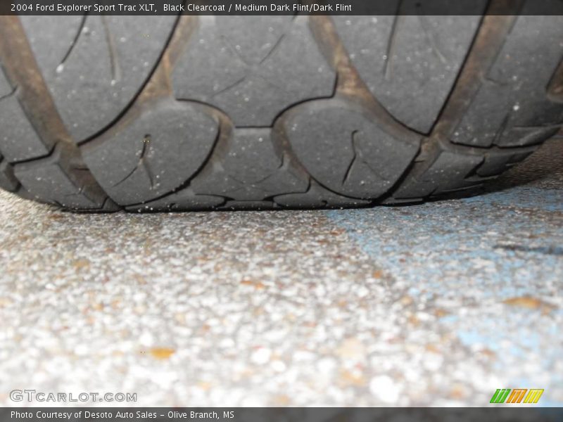 Black Clearcoat / Medium Dark Flint/Dark Flint 2004 Ford Explorer Sport Trac XLT