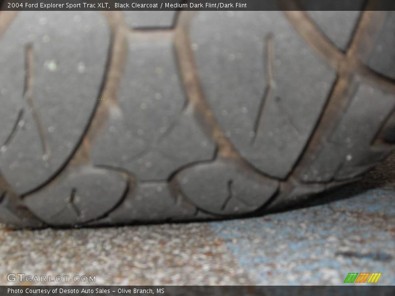 Black Clearcoat / Medium Dark Flint/Dark Flint 2004 Ford Explorer Sport Trac XLT