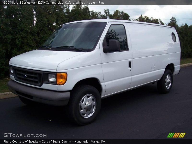 Oxford White / Medium Flint 2004 Ford E Series Van E250 Commercial