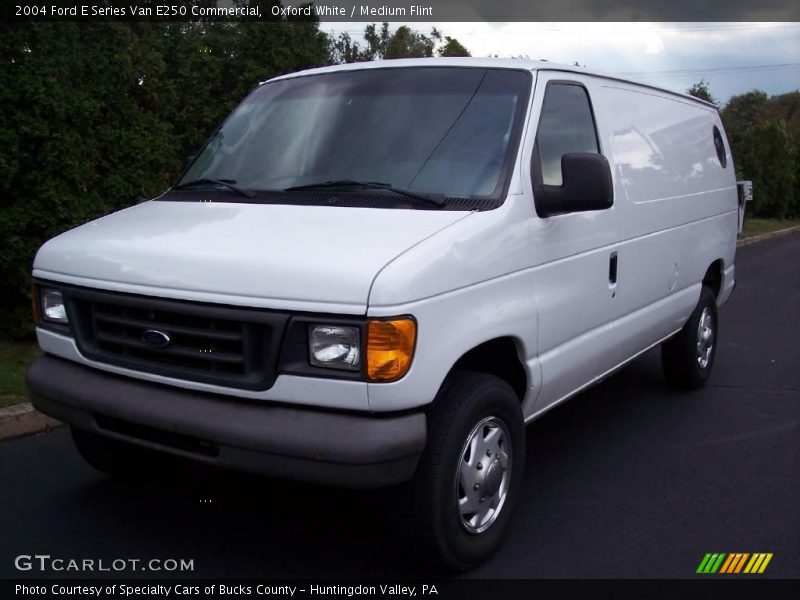 Oxford White / Medium Flint 2004 Ford E Series Van E250 Commercial