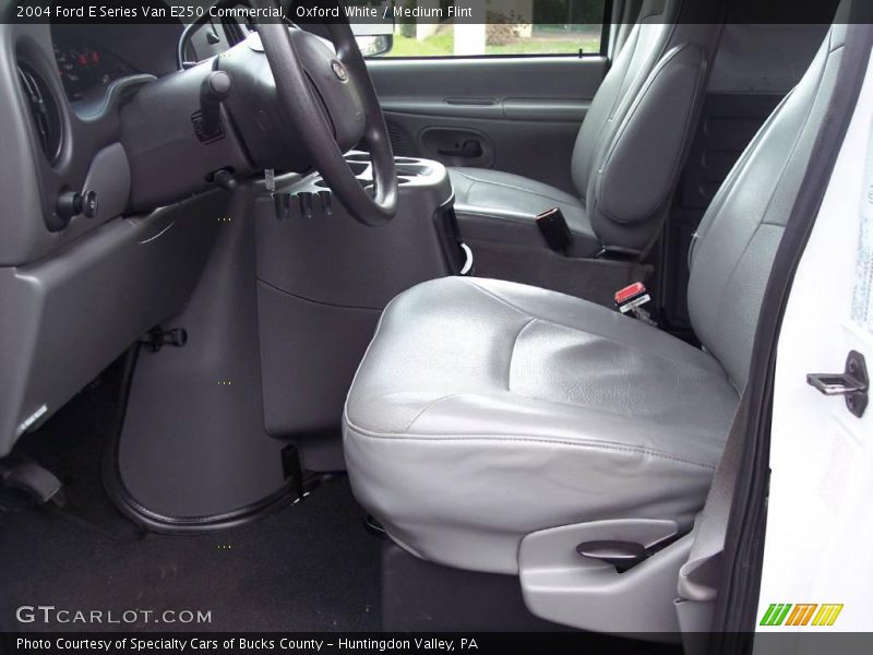 Oxford White / Medium Flint 2004 Ford E Series Van E250 Commercial