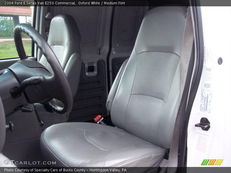 Oxford White / Medium Flint 2004 Ford E Series Van E250 Commercial