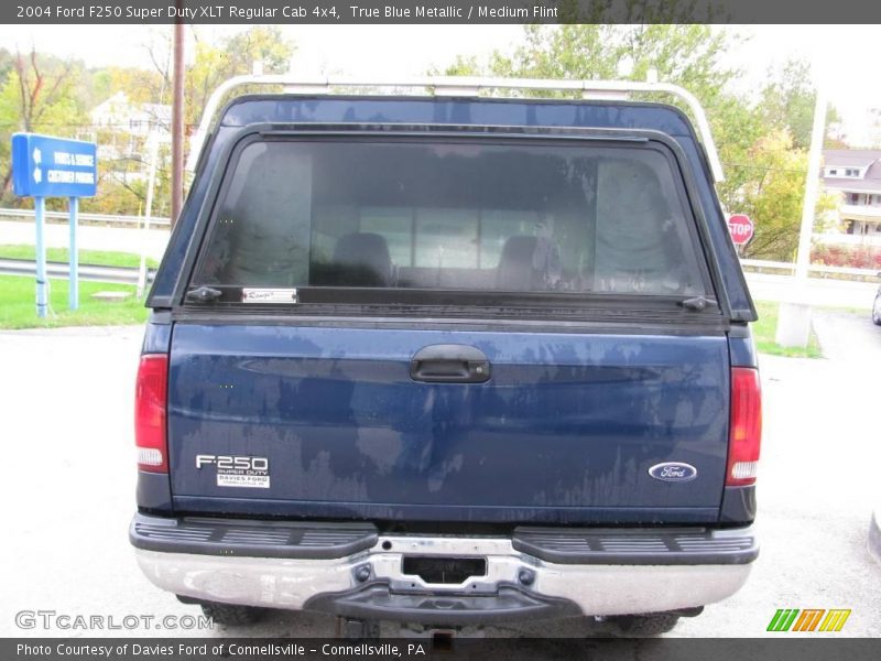 True Blue Metallic / Medium Flint 2004 Ford F250 Super Duty XLT Regular Cab 4x4
