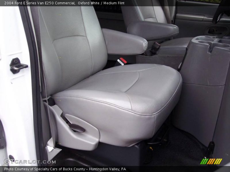 Oxford White / Medium Flint 2004 Ford E Series Van E250 Commercial