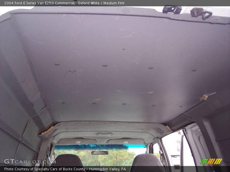 Oxford White / Medium Flint 2004 Ford E Series Van E250 Commercial