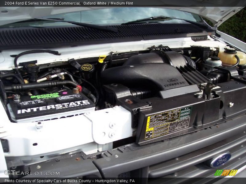 Oxford White / Medium Flint 2004 Ford E Series Van E250 Commercial